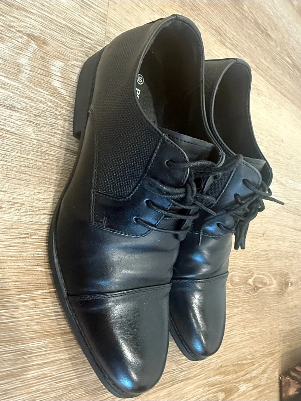 BRUNO Marc Black Cap-Toe Derby Shoes
